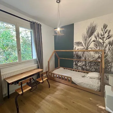 Charmante Maison Avec Piscine Privée Dans Un Parc Arboré Hébergement de vacances